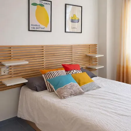 Winahost Vistas Al Mar Oropesa Apartment *